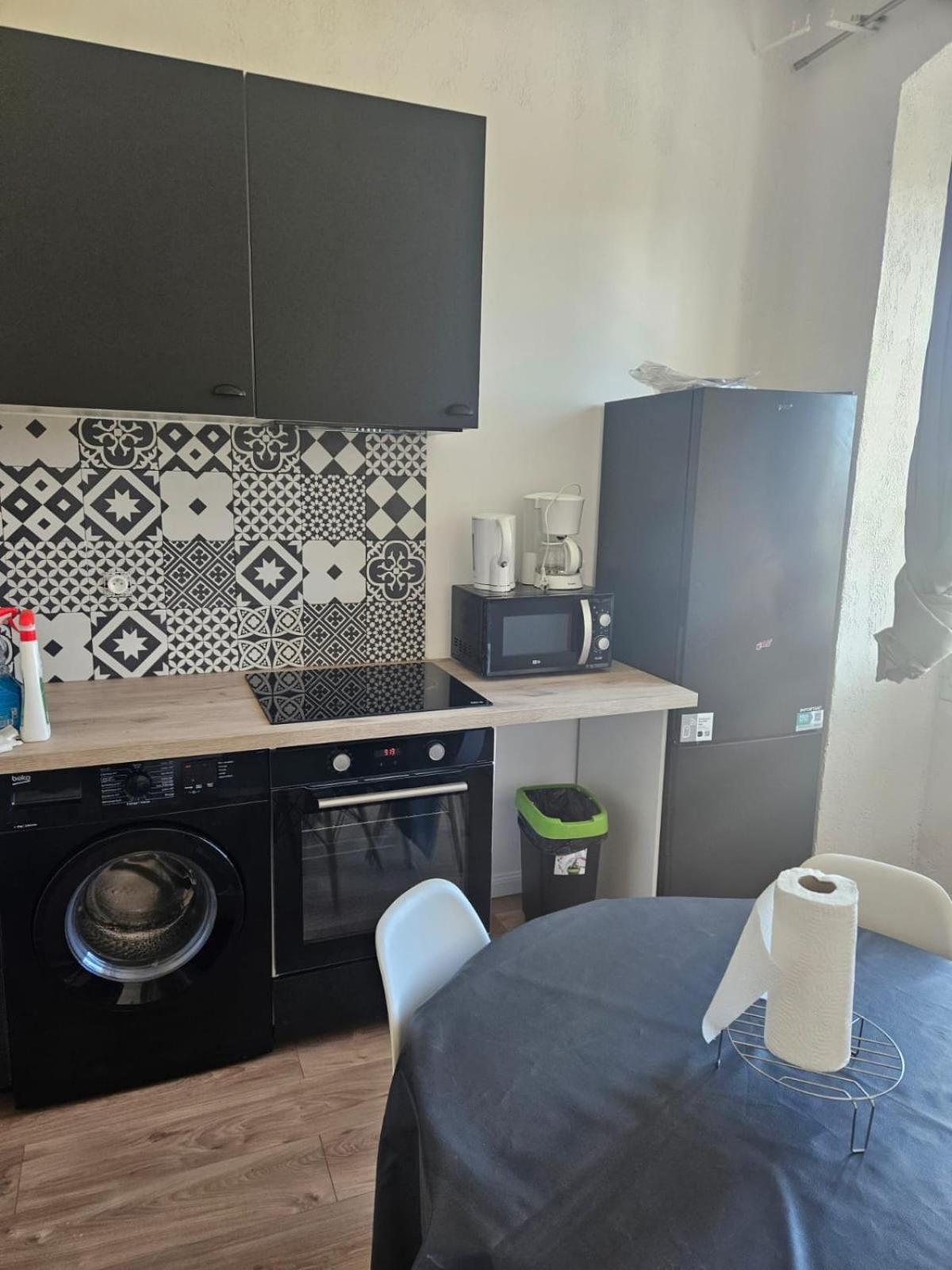 Magnifique Grand 30M2 Refait A Neuf En 2025 Lumineux 4 Couchages Hyper Centre Corte 13 Cours Paoli Wifi Tv Lave Linge Bagian luar foto